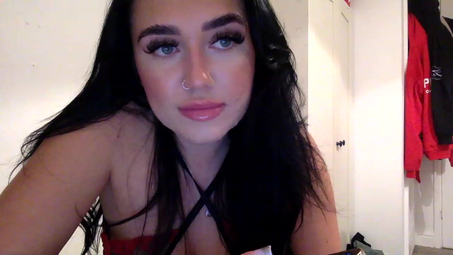 ElleBloom video thumbnail