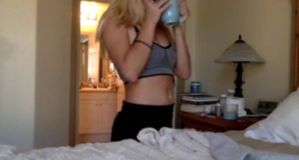 AnaFoxx video thumbnail