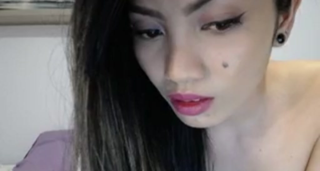 AsianLuv_4U video thumbnail