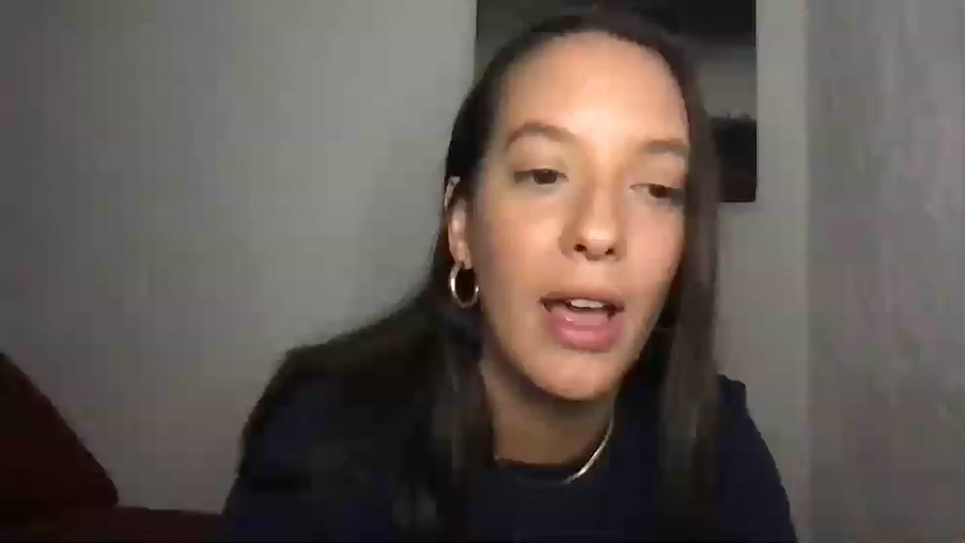 AnnisRoom video thumbnail