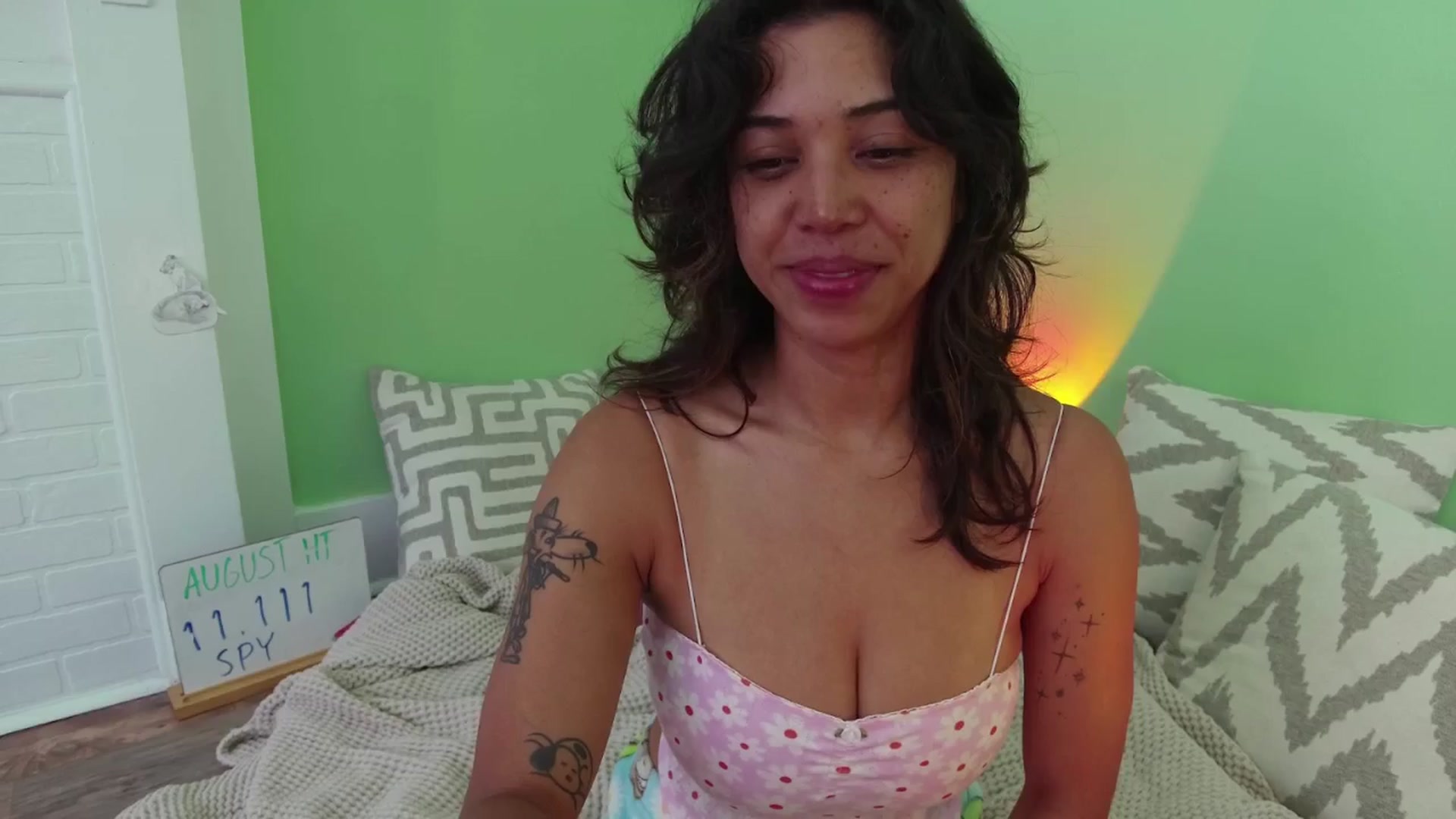 KissingHigh video thumbnail