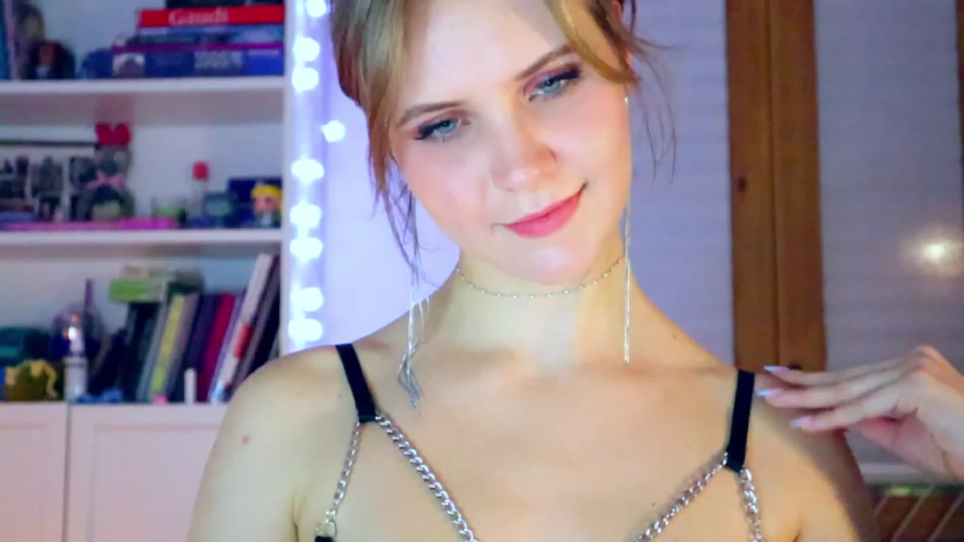 YoungDunst video thumbnail