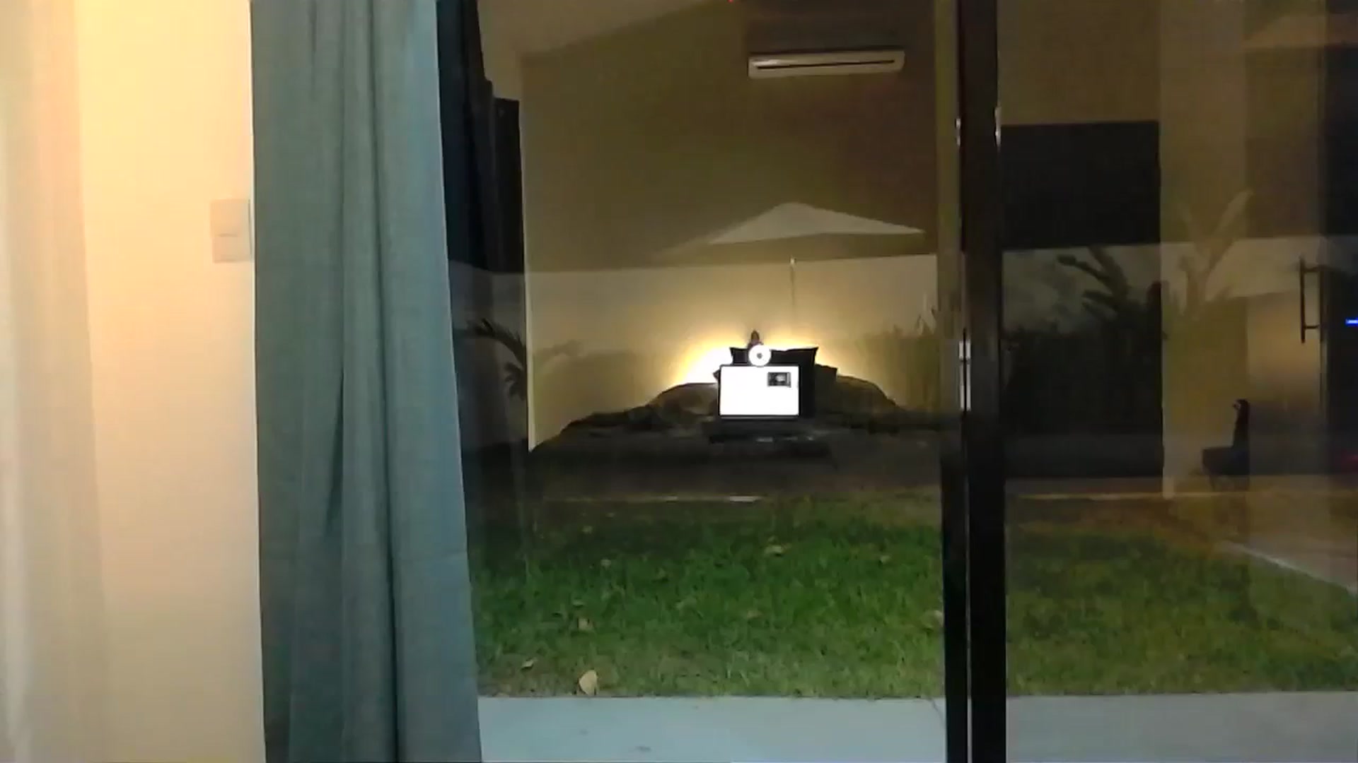 A1_Scarlett video thumbnail