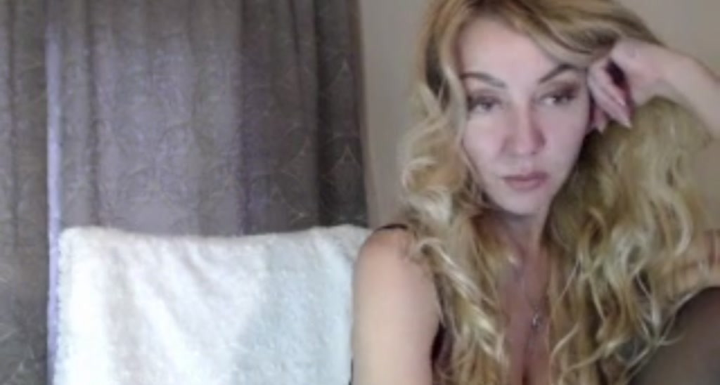 BlondieJen video thumbnail
