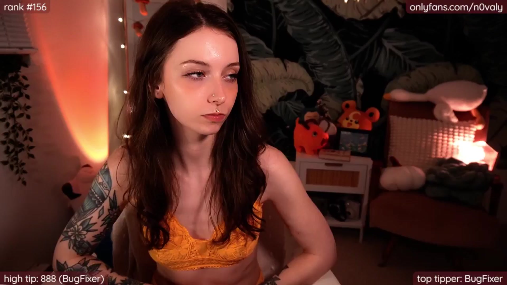 N0valy video thumbnail