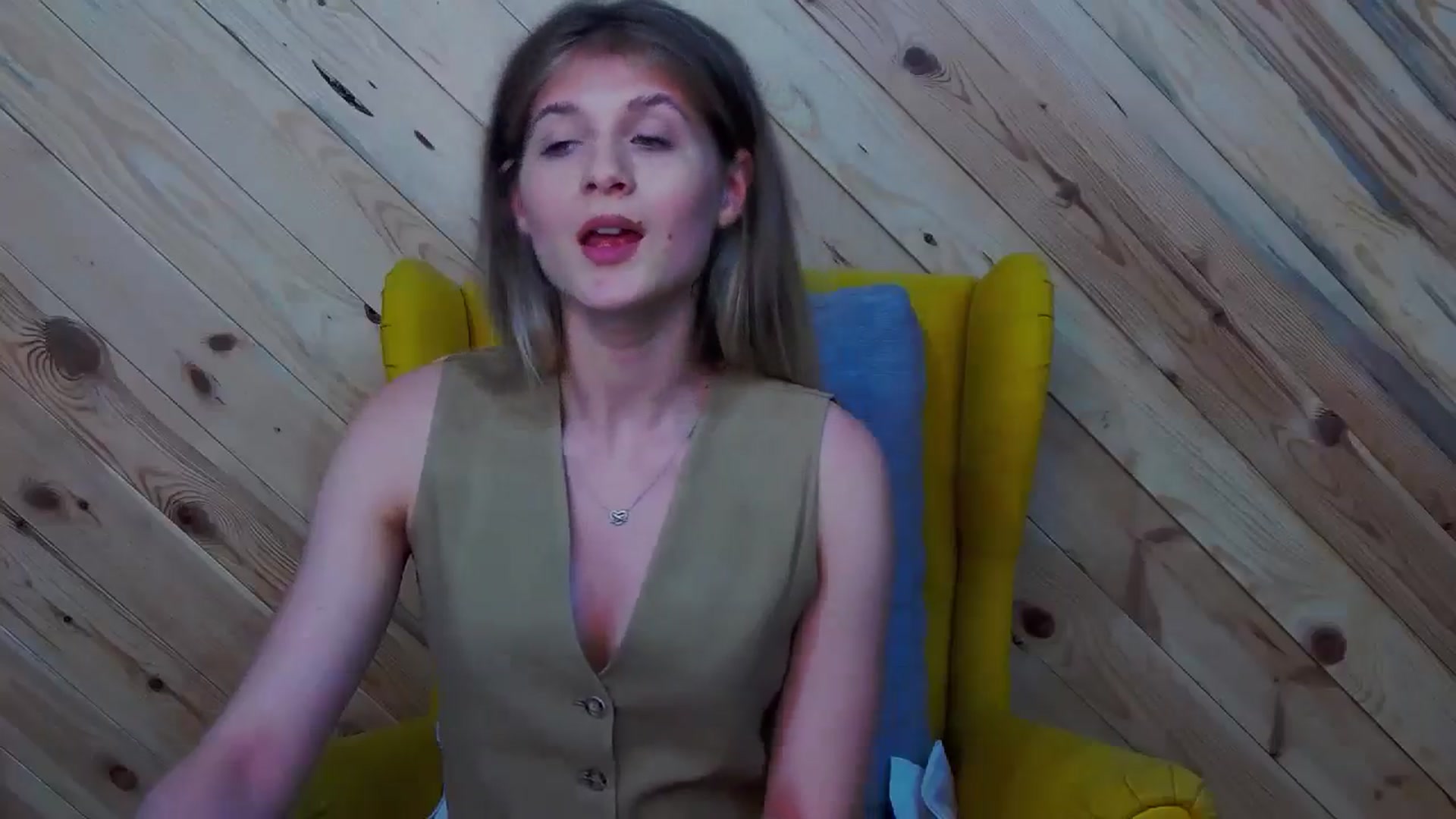 LeslieKat video thumbnail