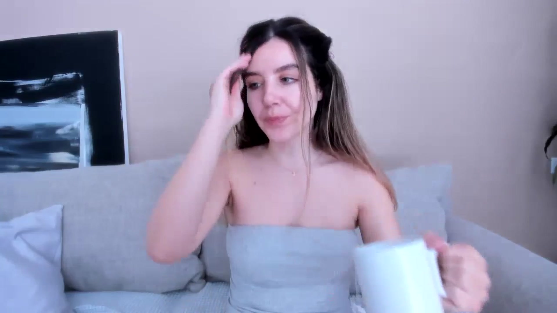 LauraVega video thumbnail