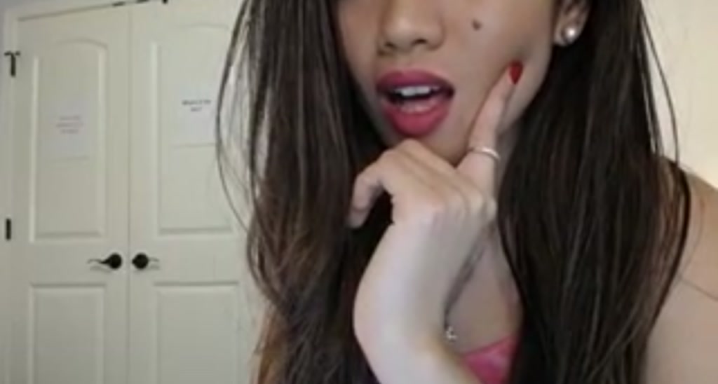 AsianLuv_4U video thumbnail