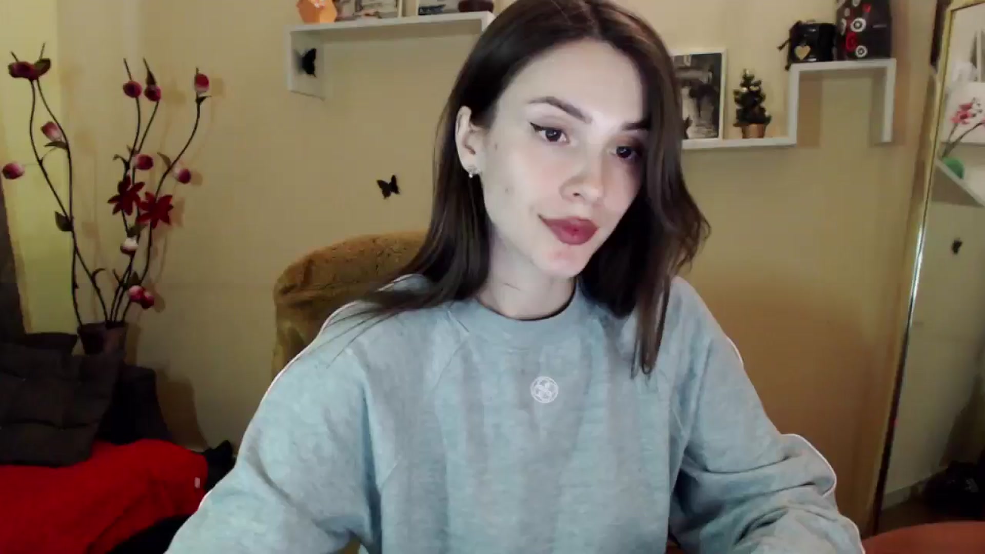 MiaRoony video thumbnail