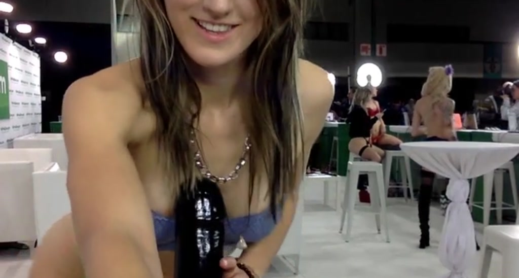 Omilk video thumbnail