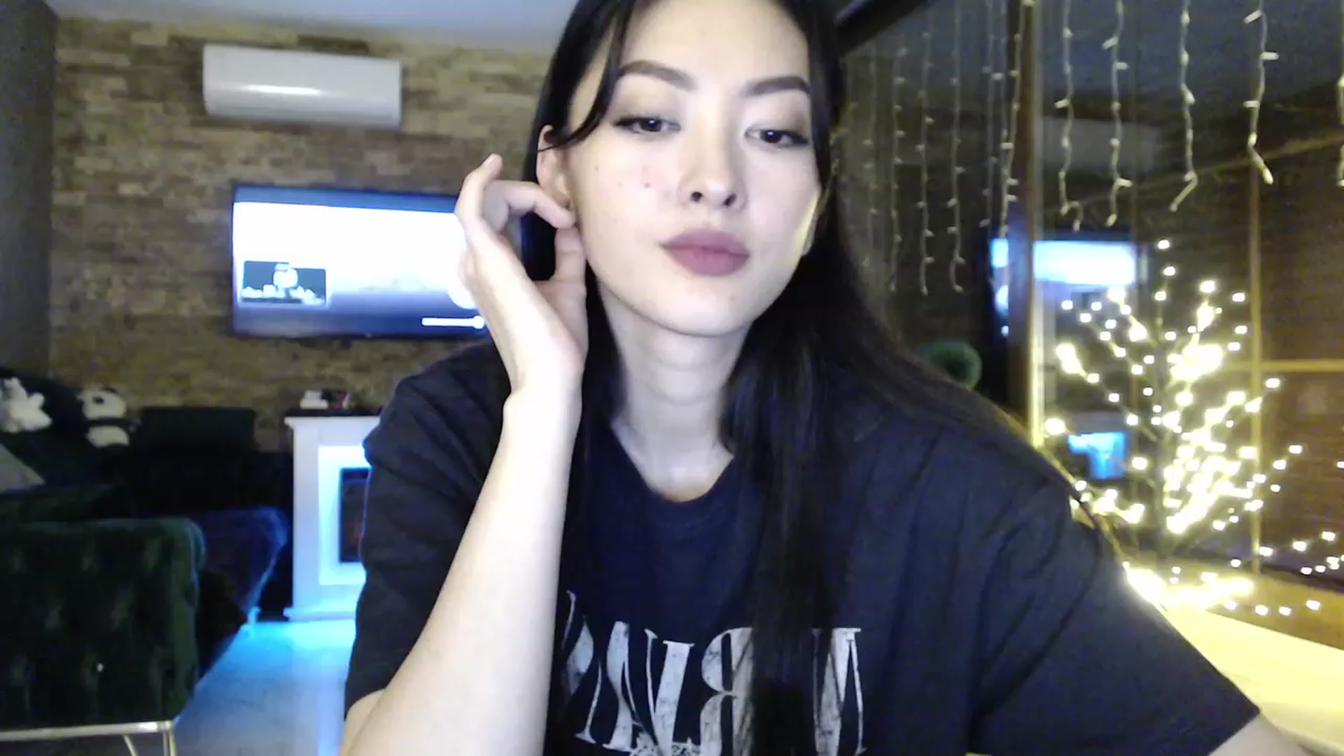 Vikki video thumbnail