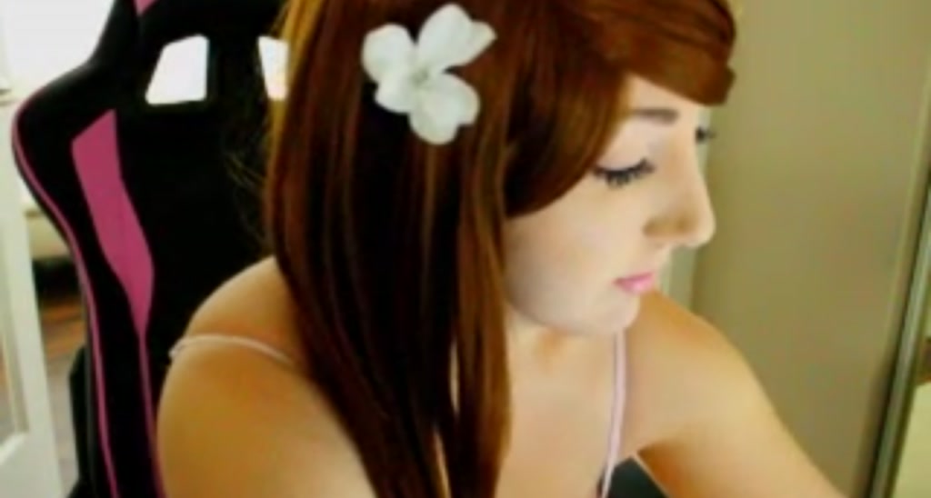Strawberry_xo video thumbnail