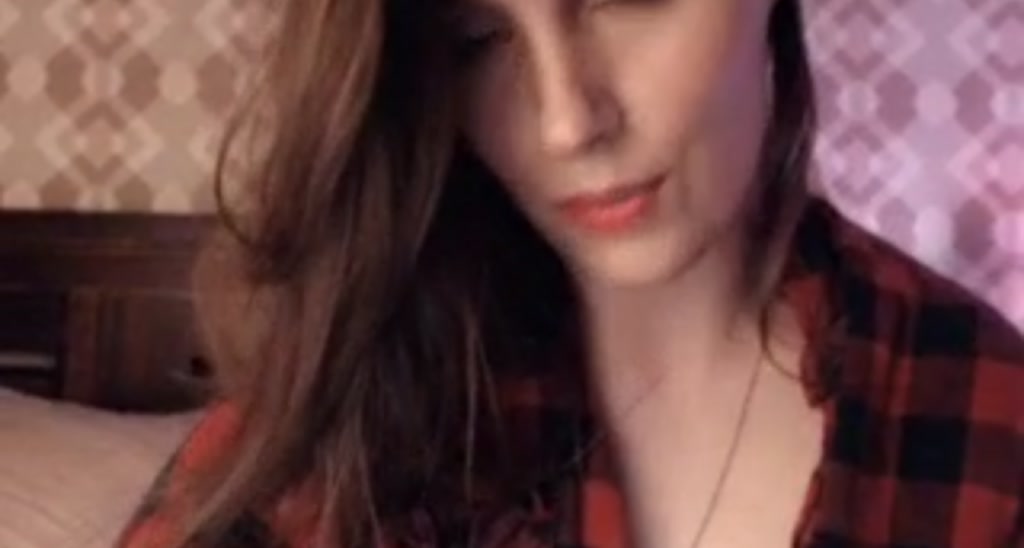 Bee_la video thumbnail