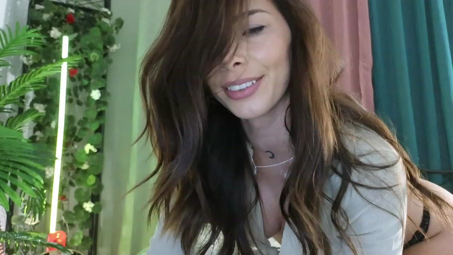 MilaJoulie video thumbnail