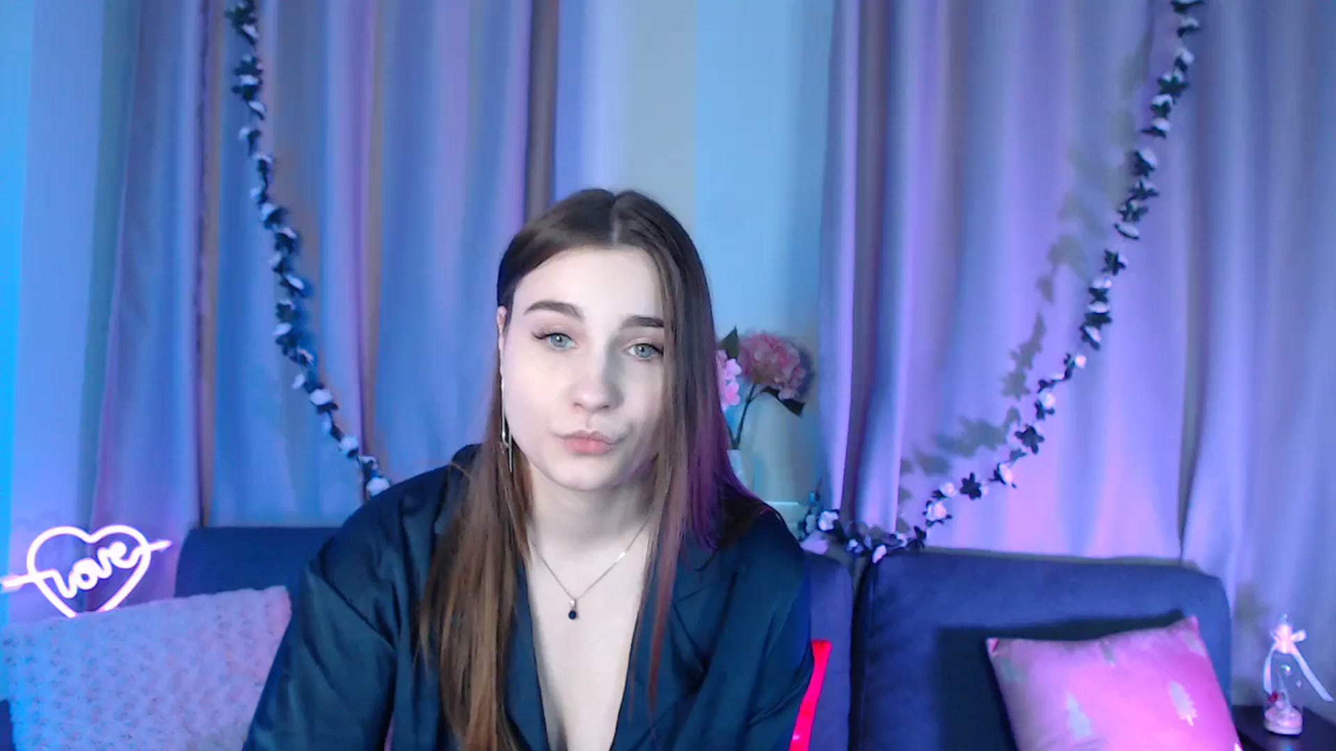 LaneyGrey video thumbnail