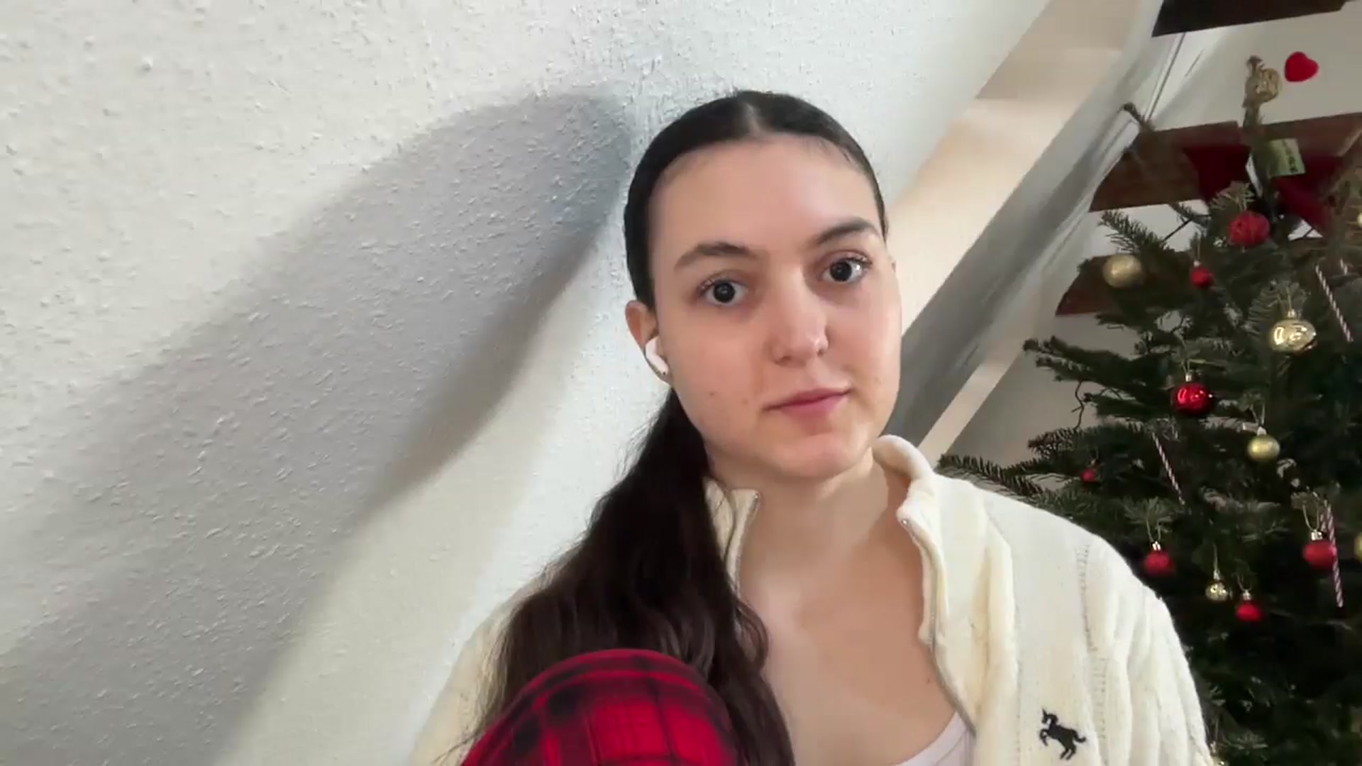 IrisAmore video thumbnail