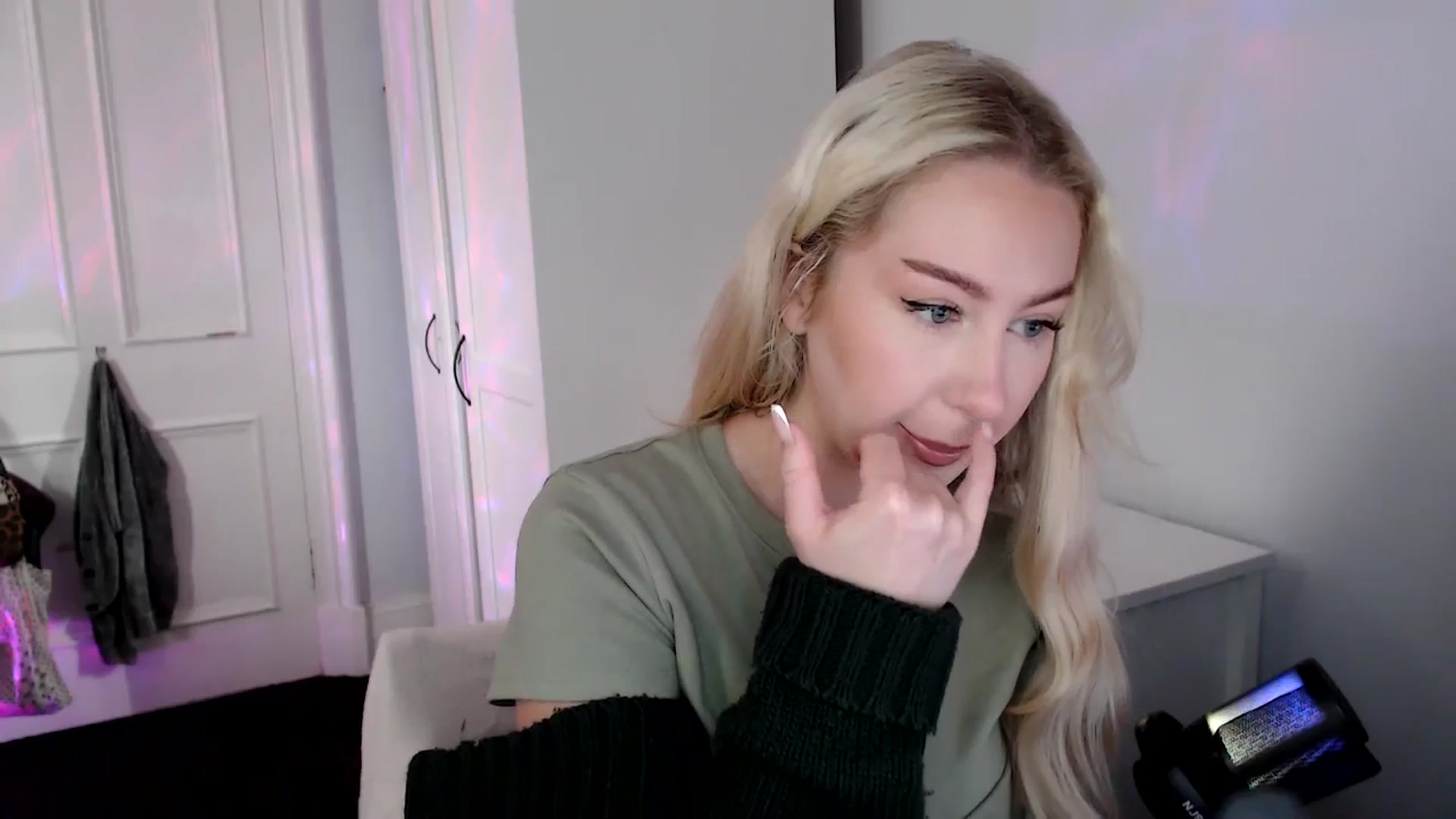 British_Cutie video thumbnail