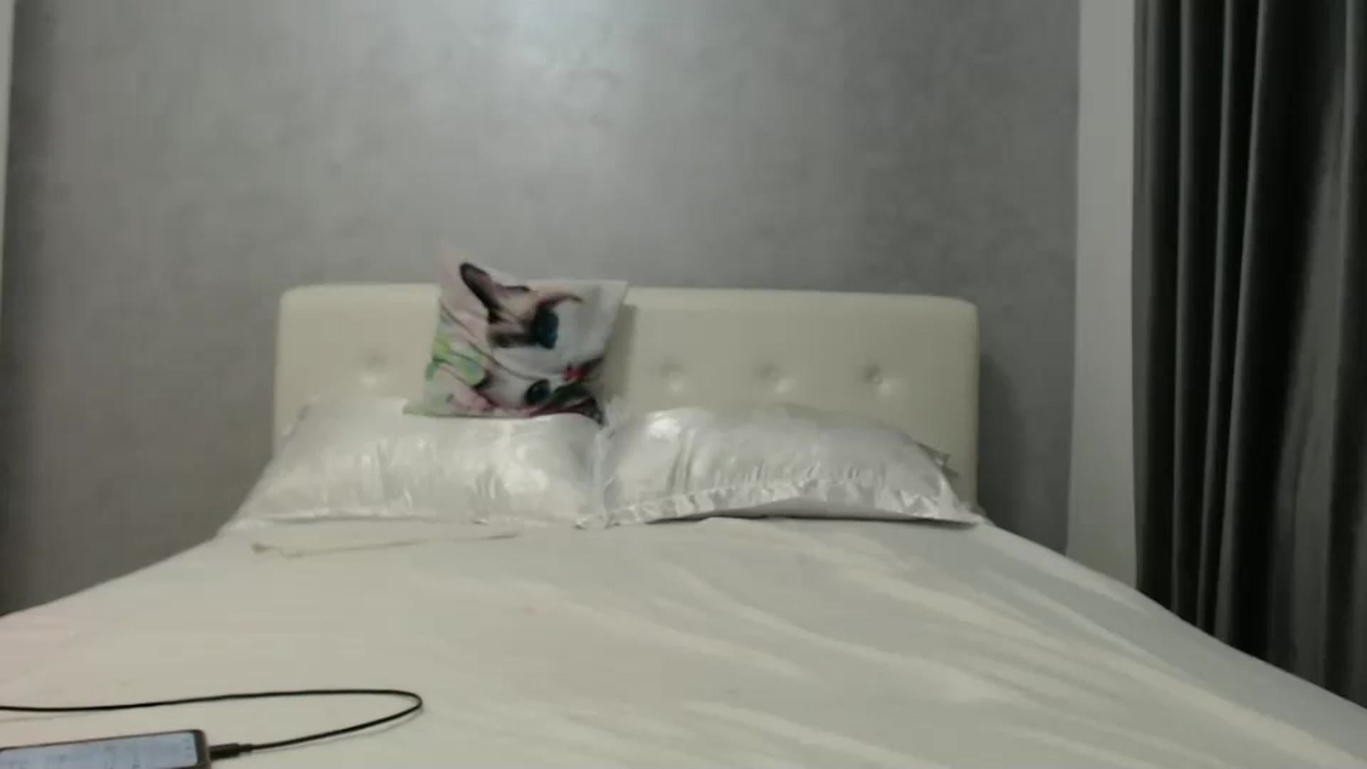 Aahh_Emilia video thumbnail
