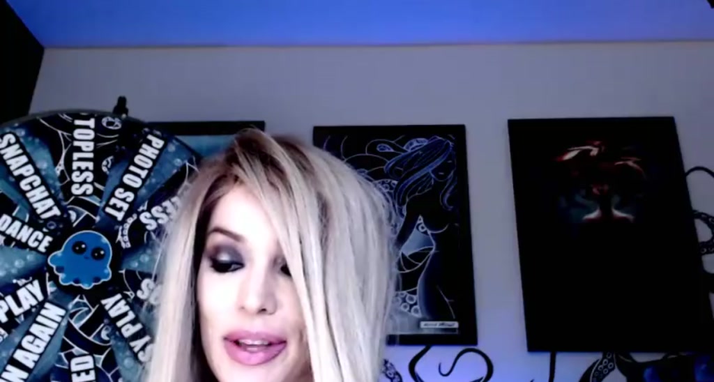 AnnaMolli video thumbnail