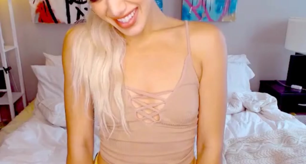 Exotic_Gwen video thumbnail