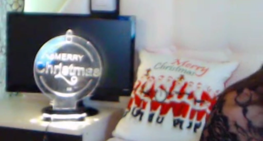 ExtremleyHot video thumbnail