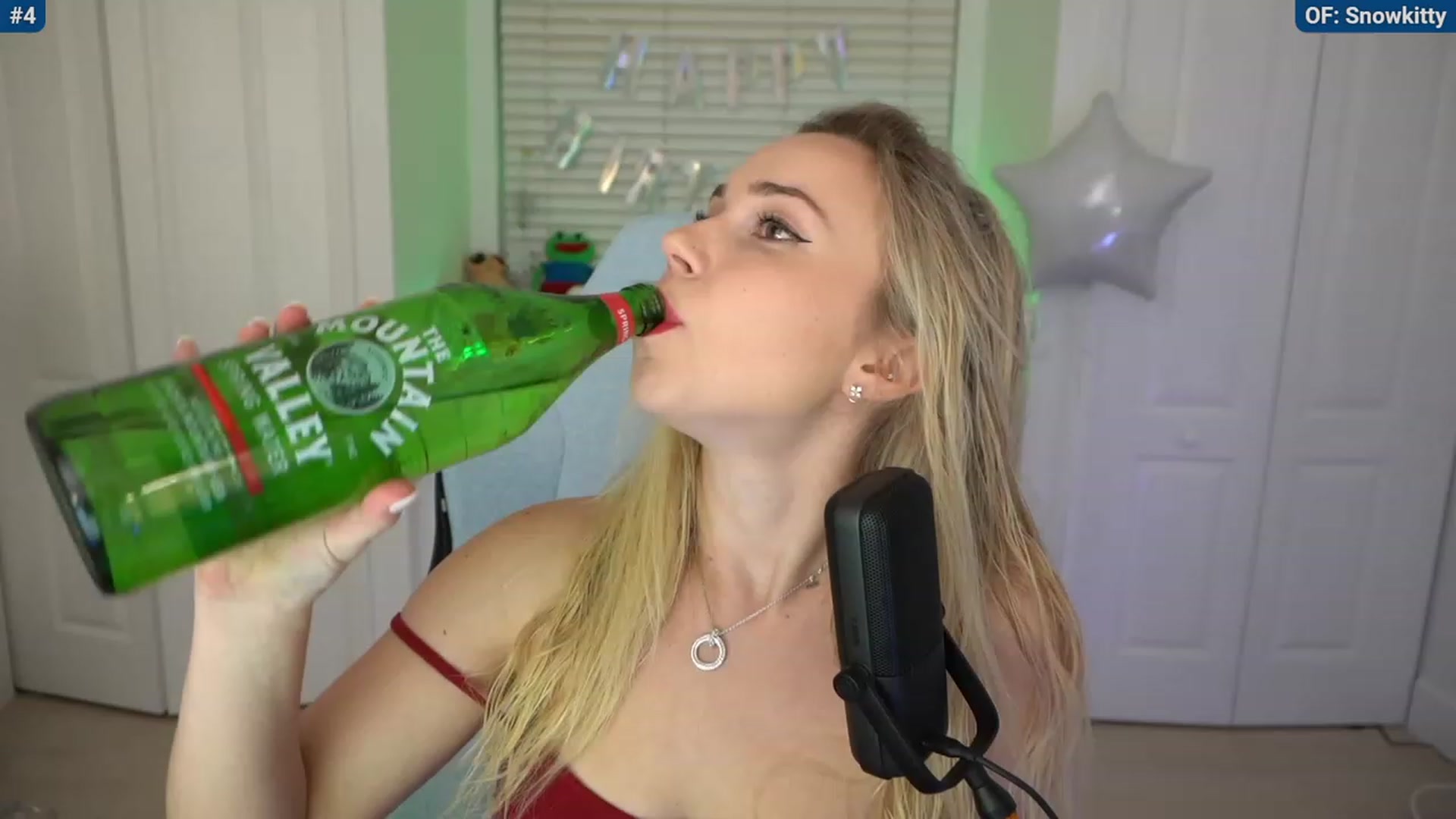Snowkitty video thumbnail