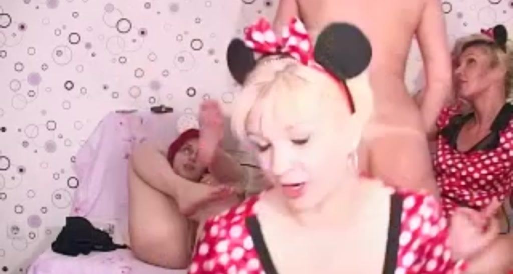GlamDolls video thumbnail