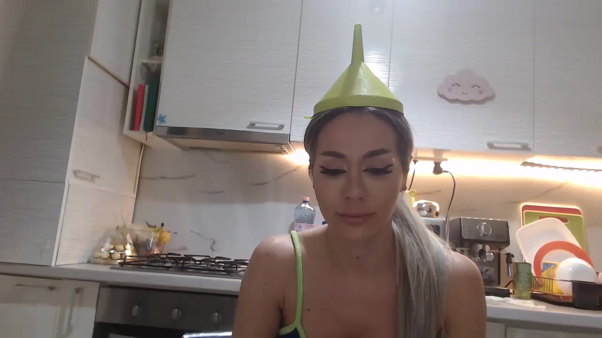 BlondeeFairy video thumbnail
