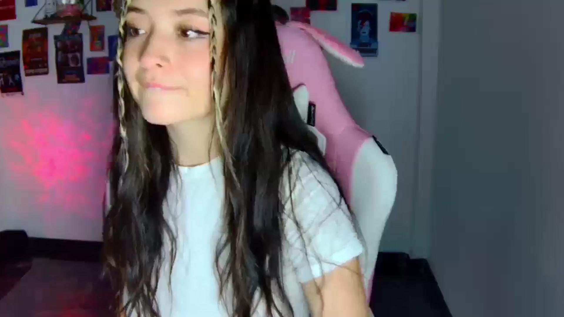 CarolineJames video thumbnail