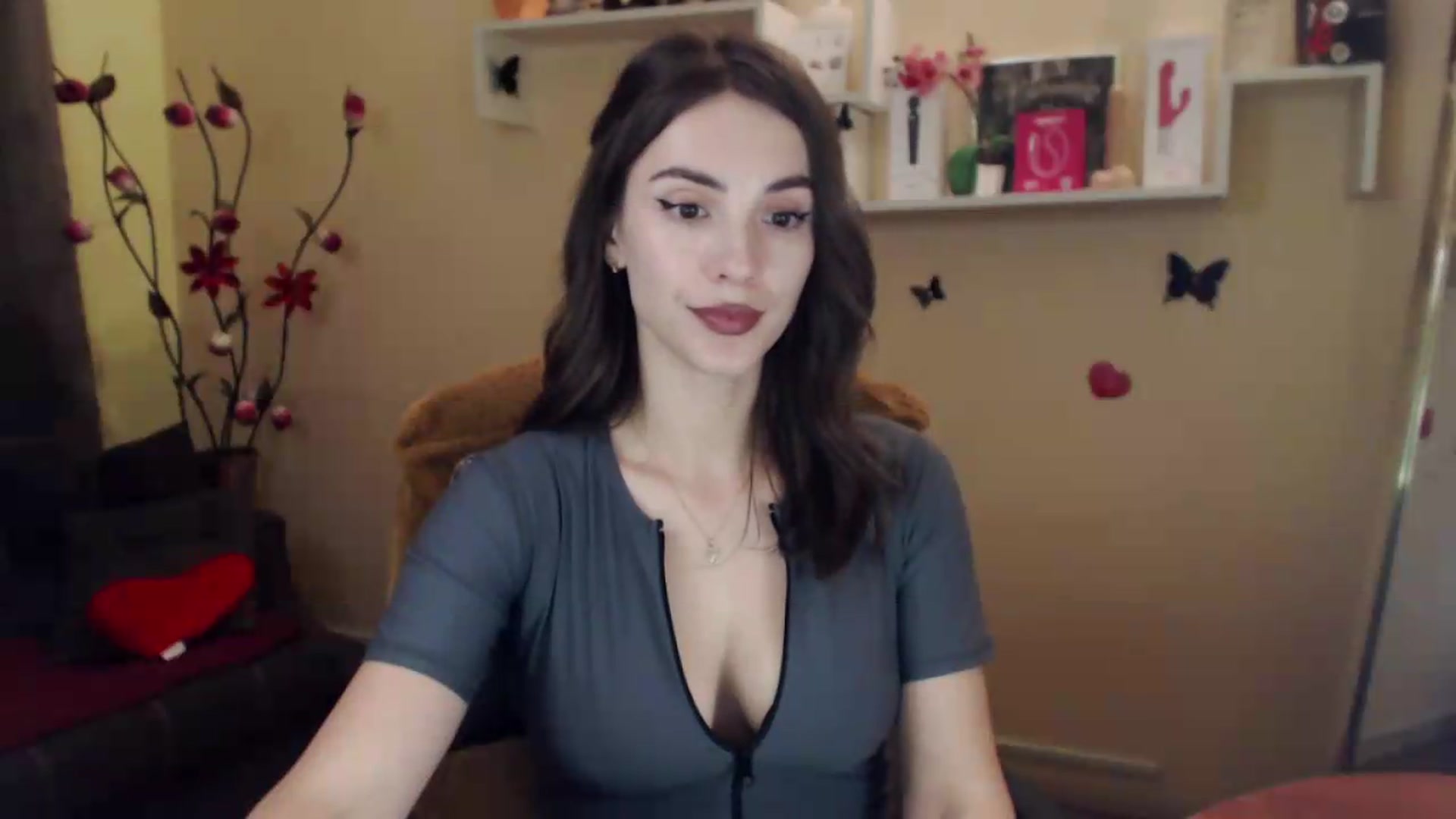 MiaRoony video thumbnail
