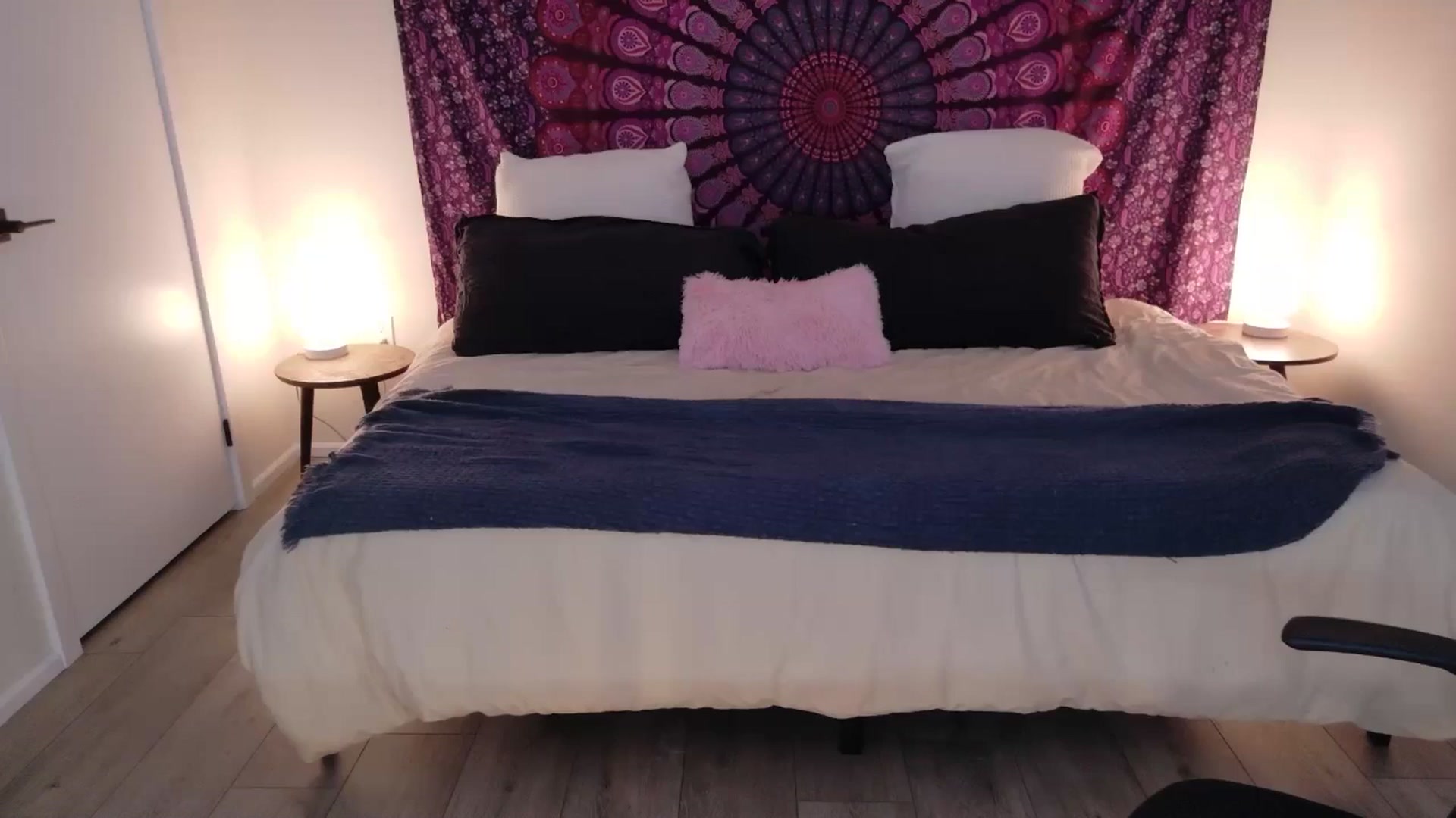 eh1_Scarlett video thumbnail
