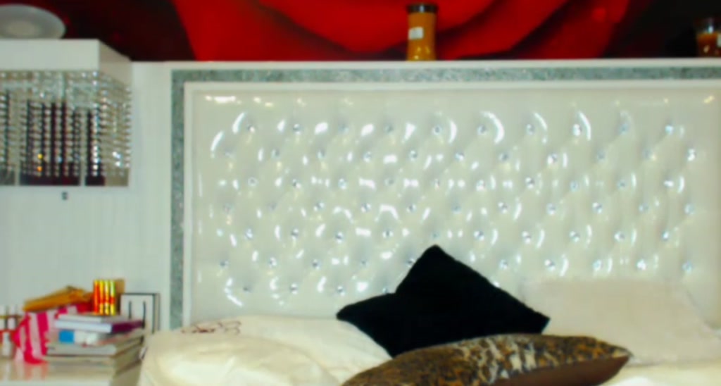 ExquisiteEyes video thumbnail