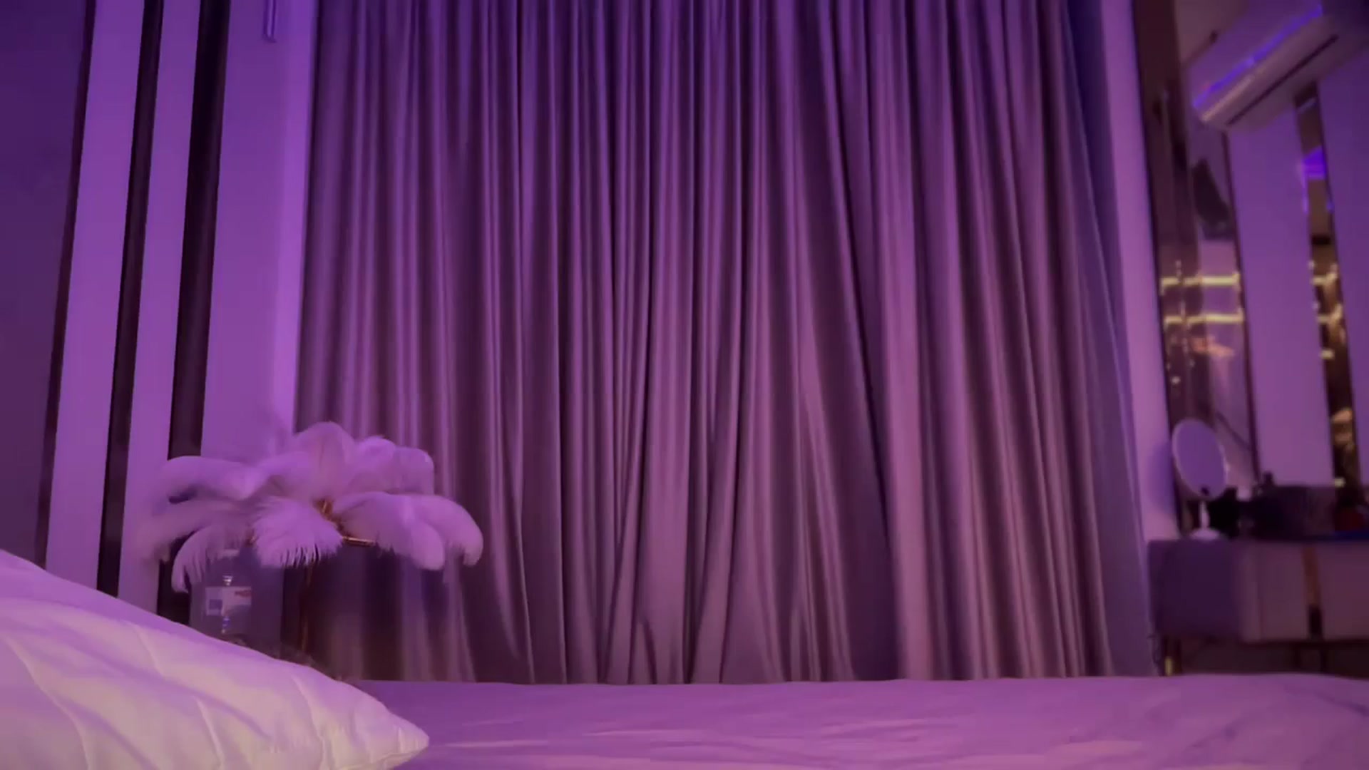 UGLYGIRL_ video thumbnail
