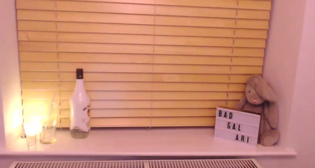 BadGalAri video thumbnail