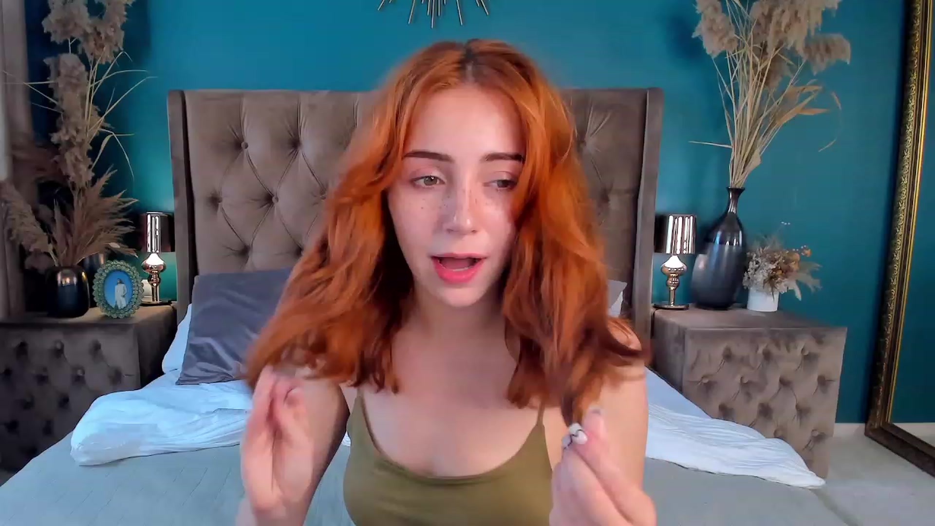 ElsaYoung video thumbnail