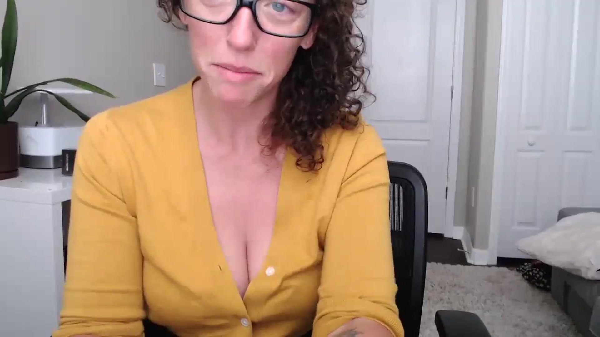 Sarah_Stark video thumbnail