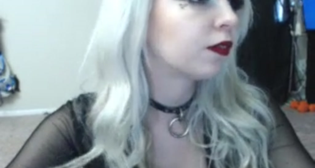Niennavie video thumbnail
