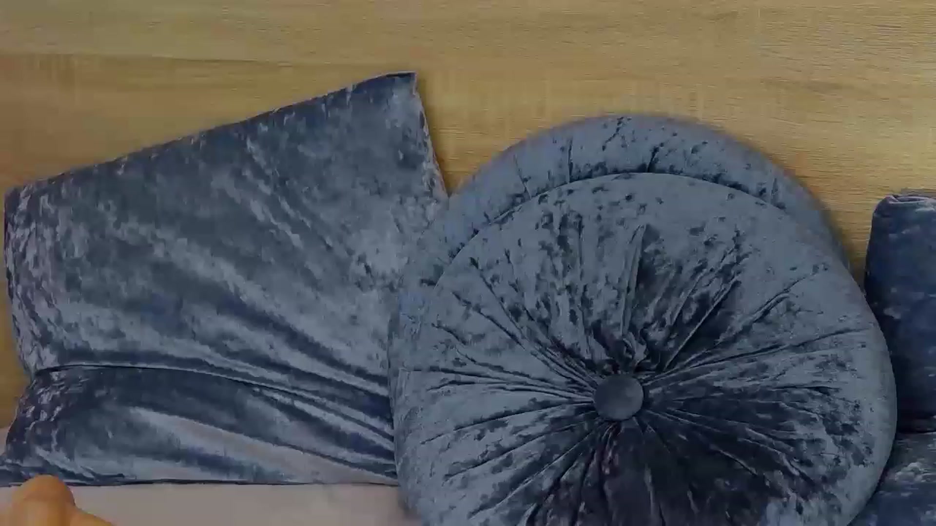 Floured video thumbnail