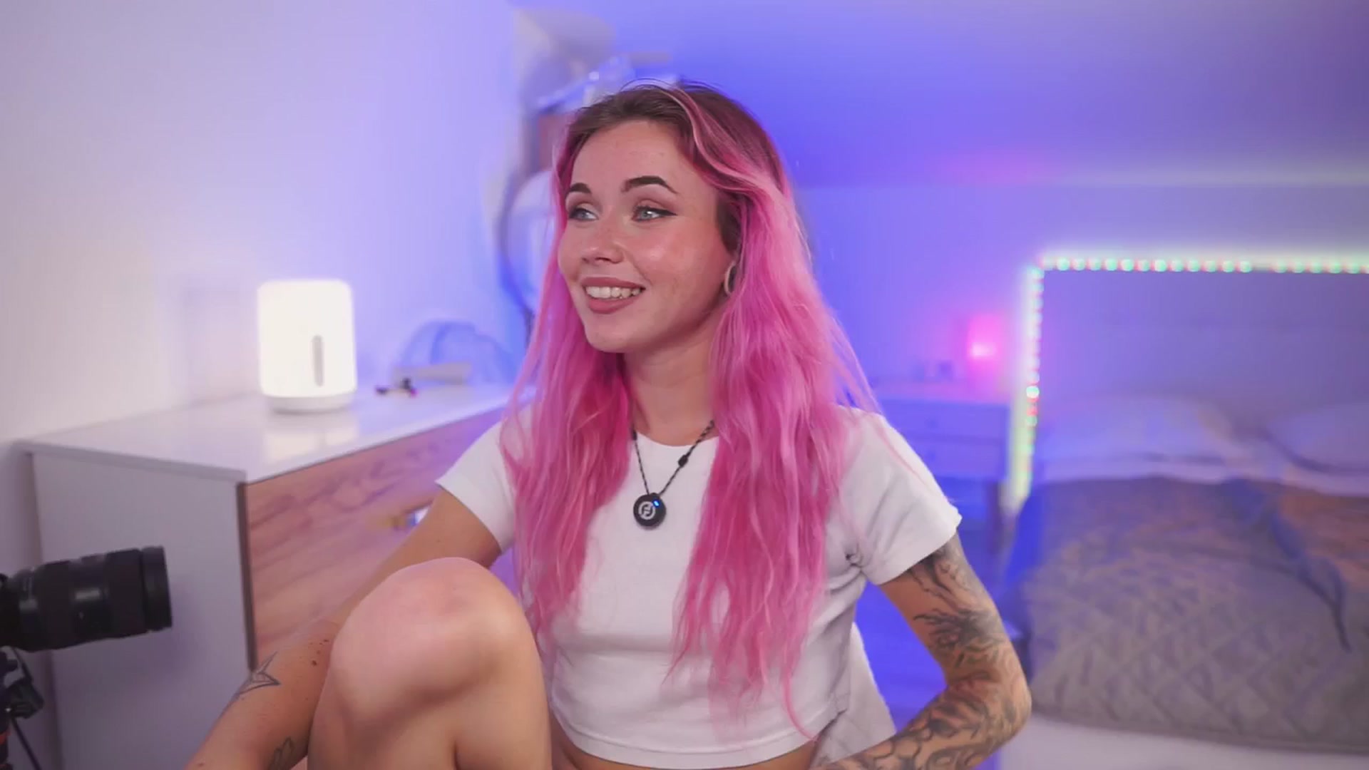 Sarah_Pink video thumbnail