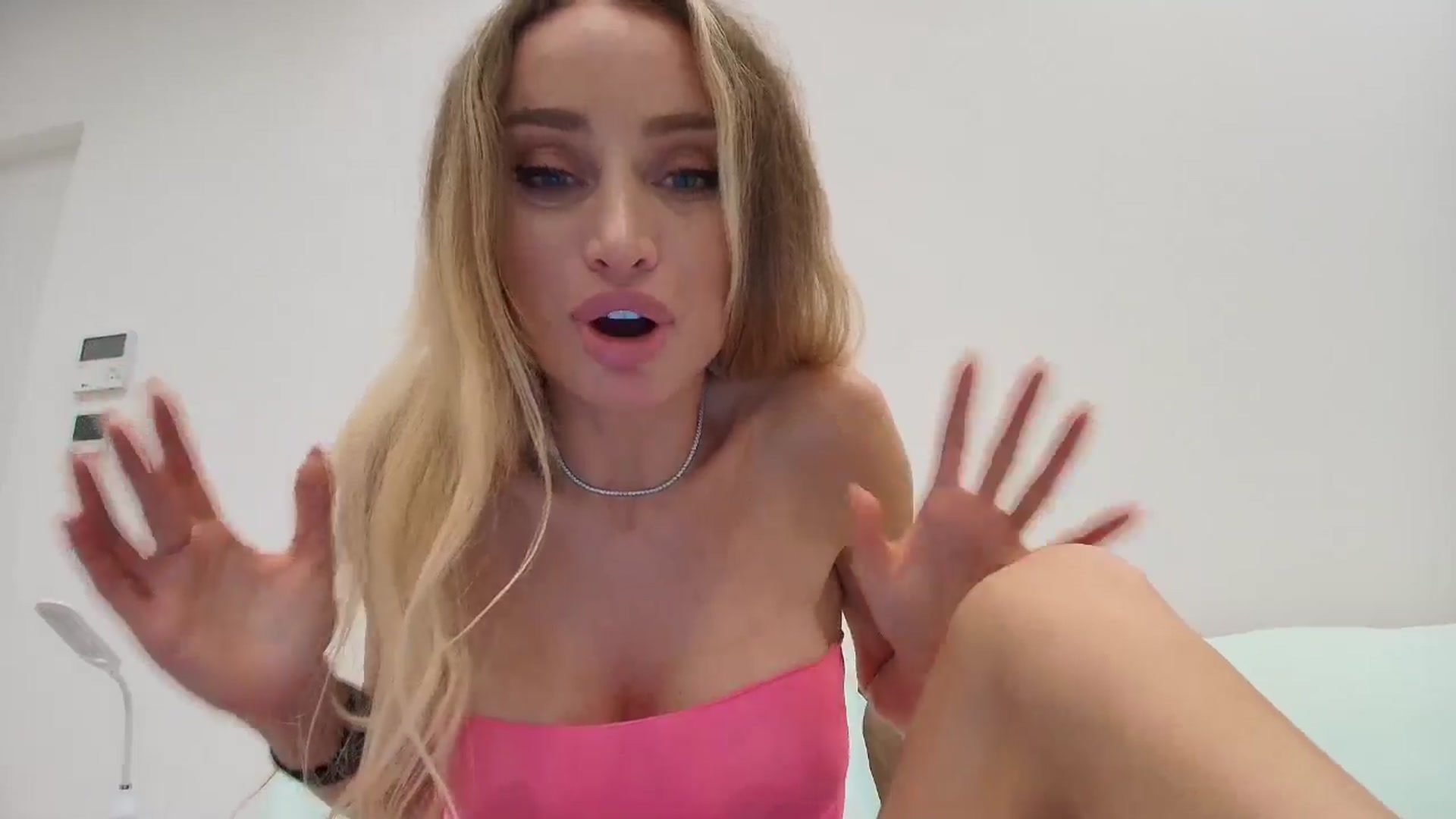 Anayys video thumbnail
