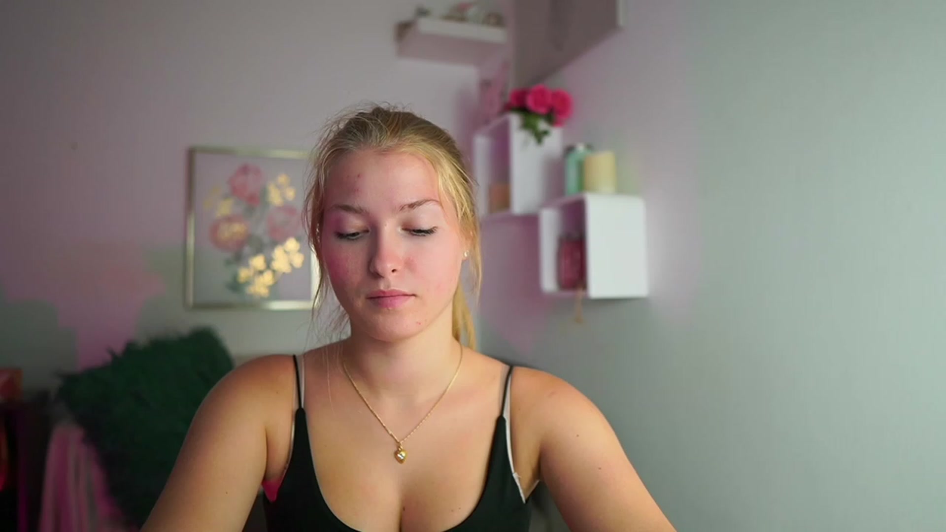Mia_Melano_ video thumbnail