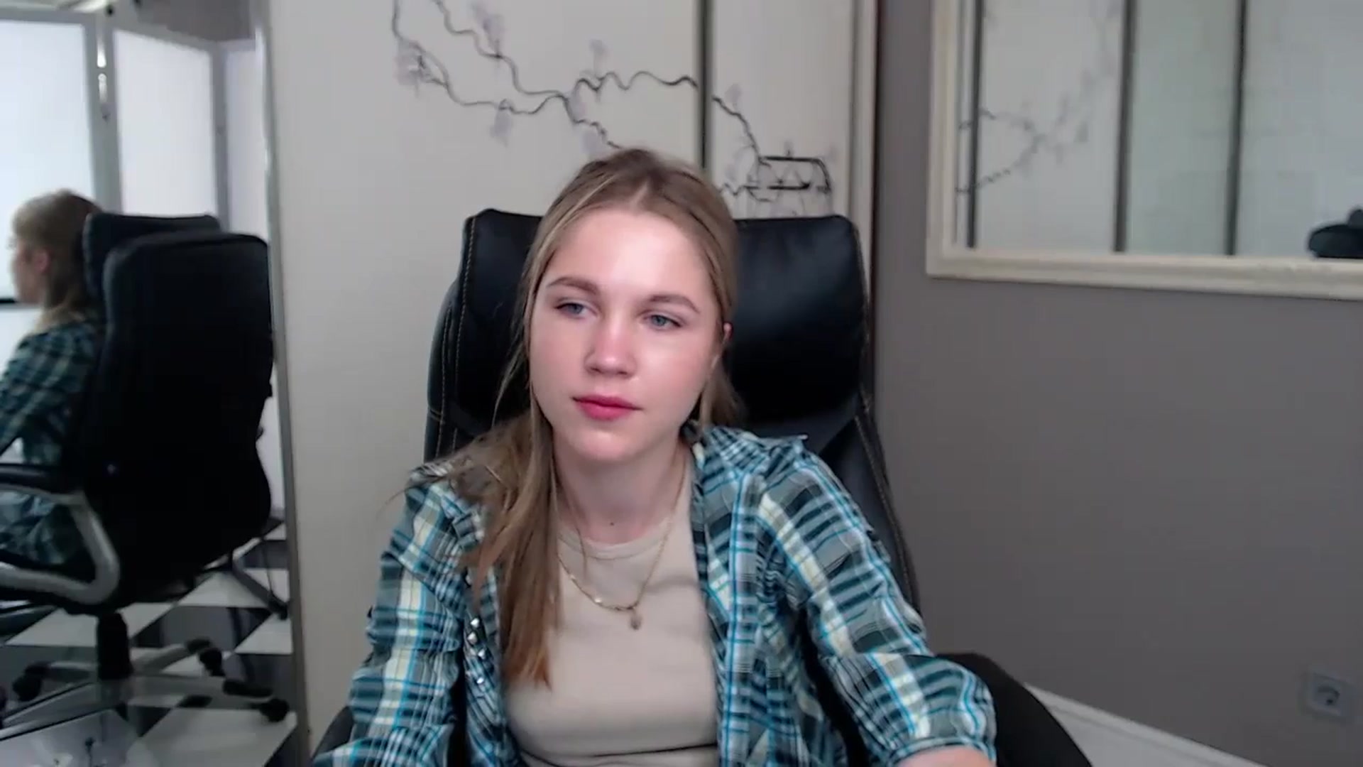 Kate_Lewiss video thumbnail