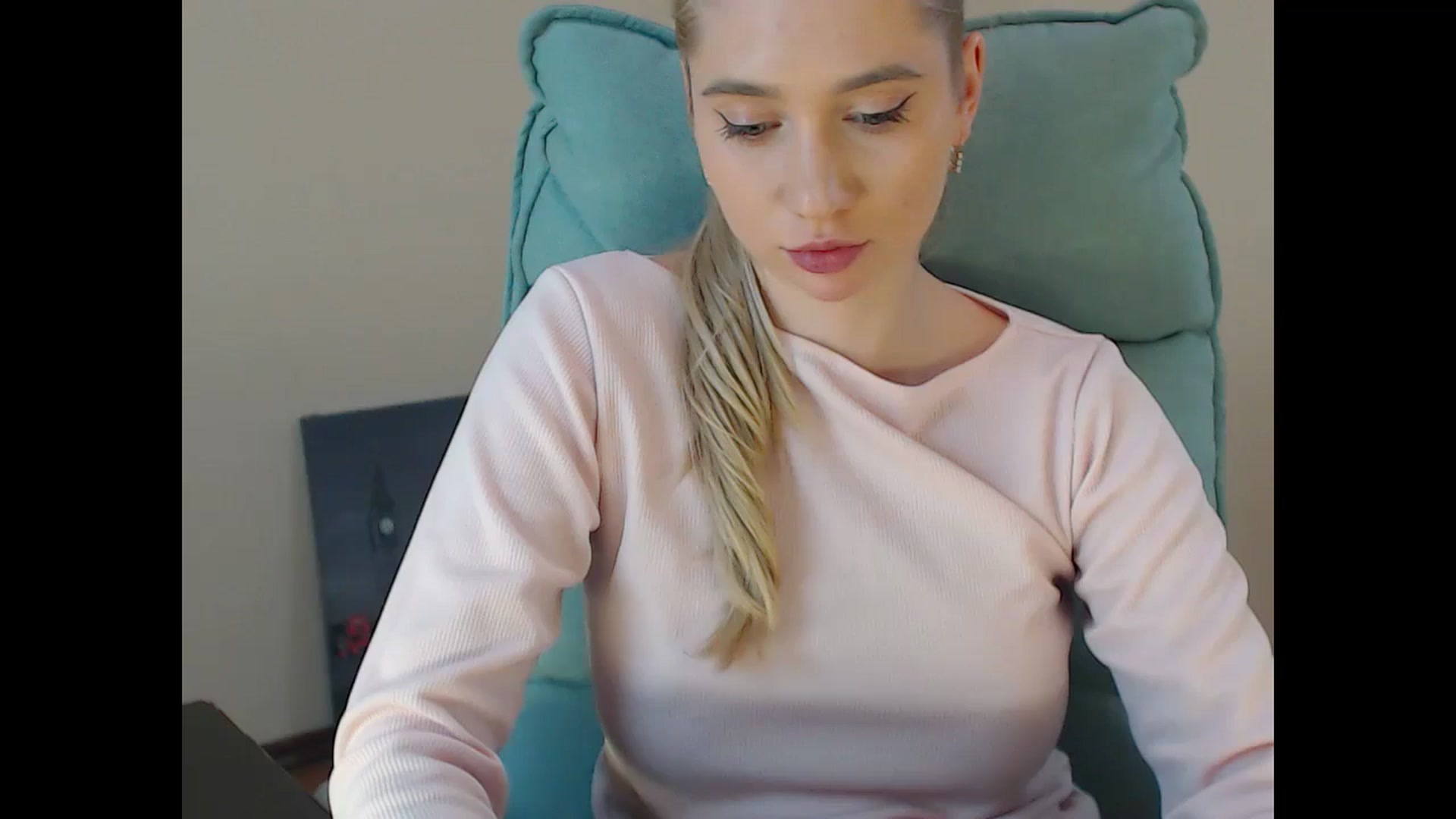 Miss_Sylvia video thumbnail