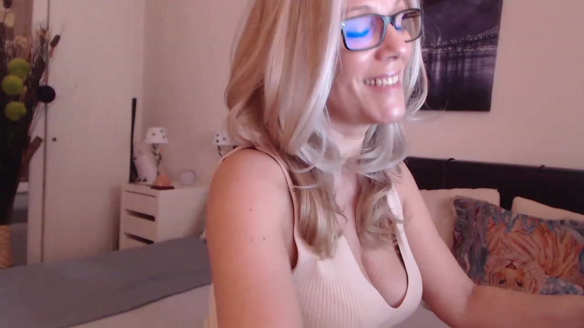 Reeya71 video thumbnail
