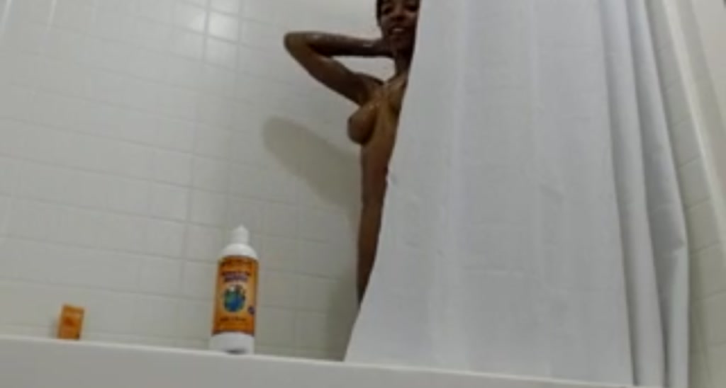 ReyCharlz video thumbnail
