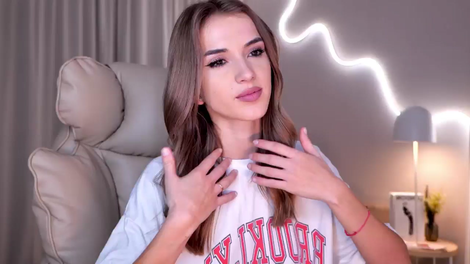 YannaJeen video thumbnail