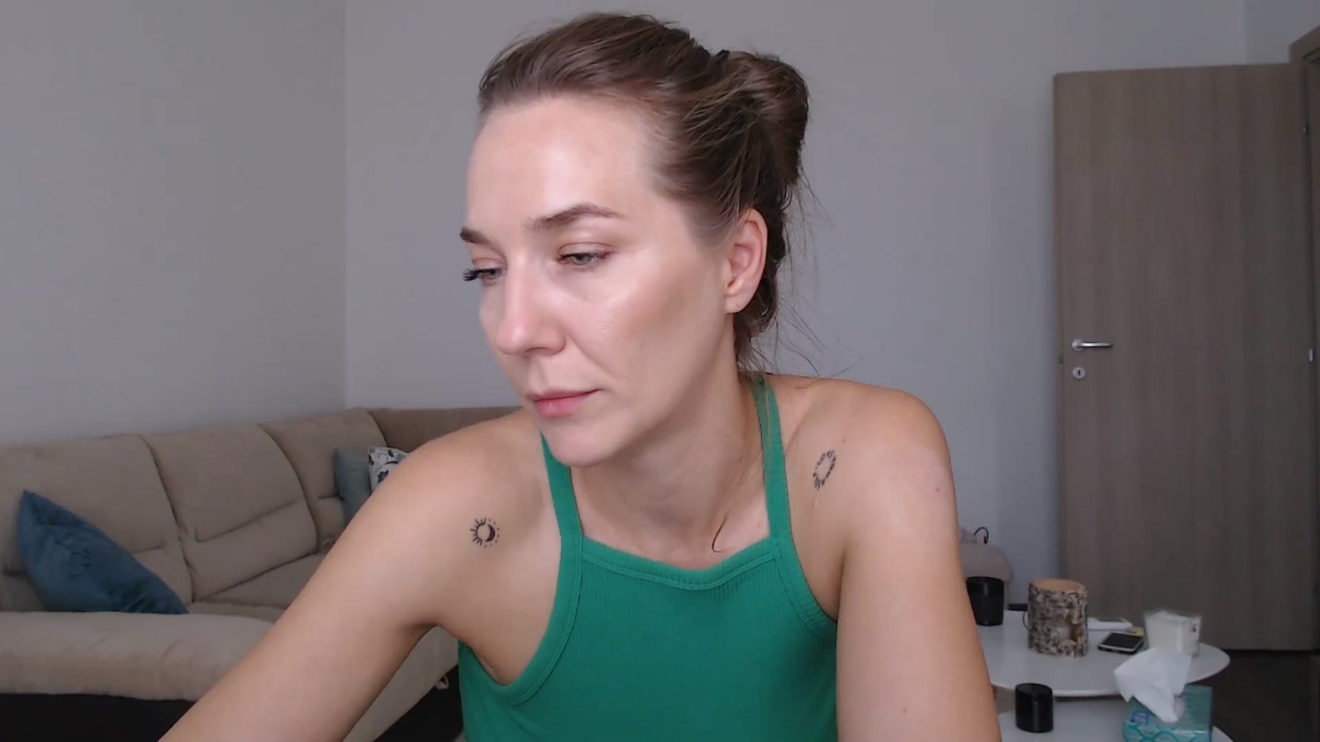 AnyaHott video thumbnail