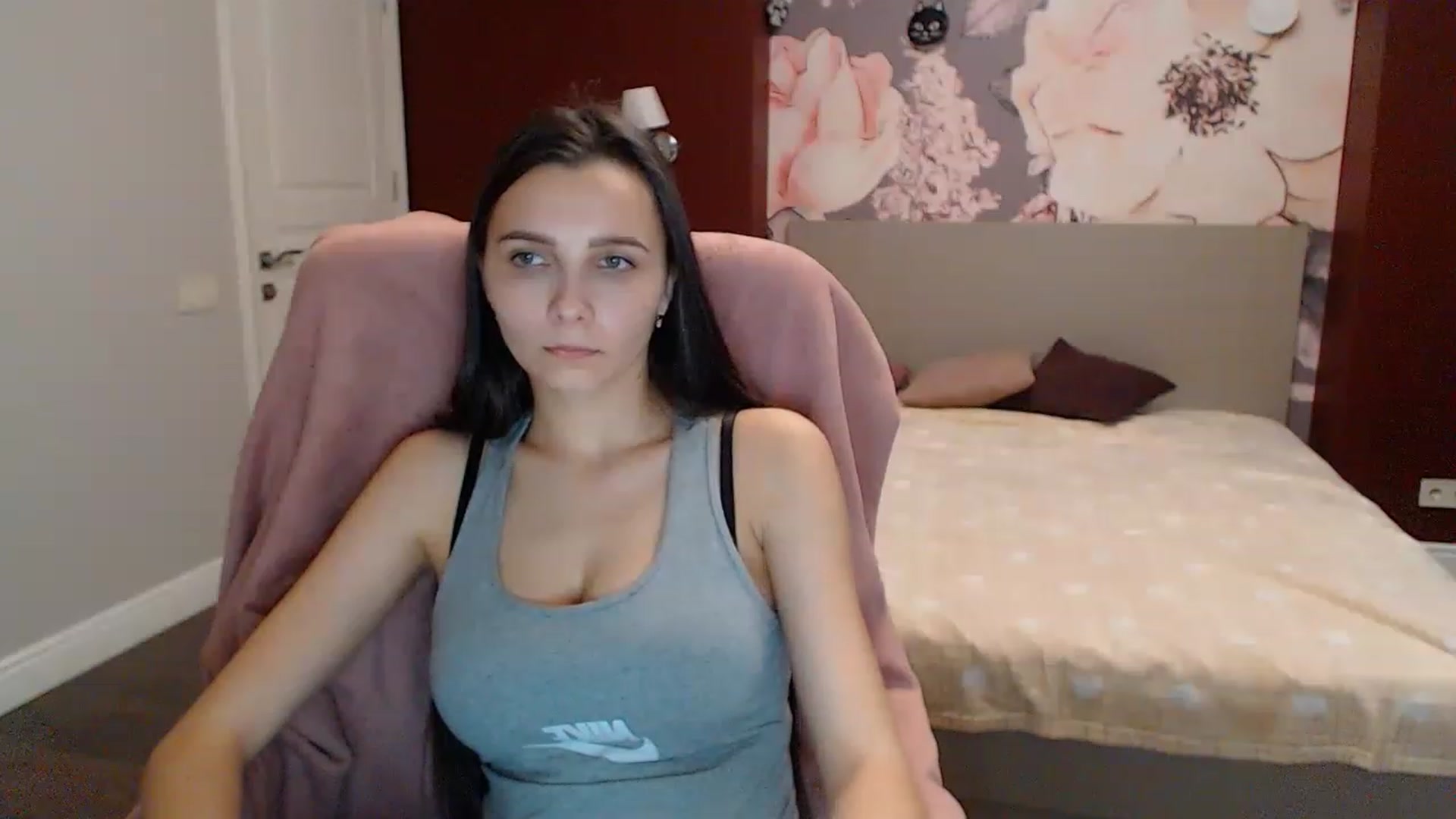 Karina_Mils video thumbnail