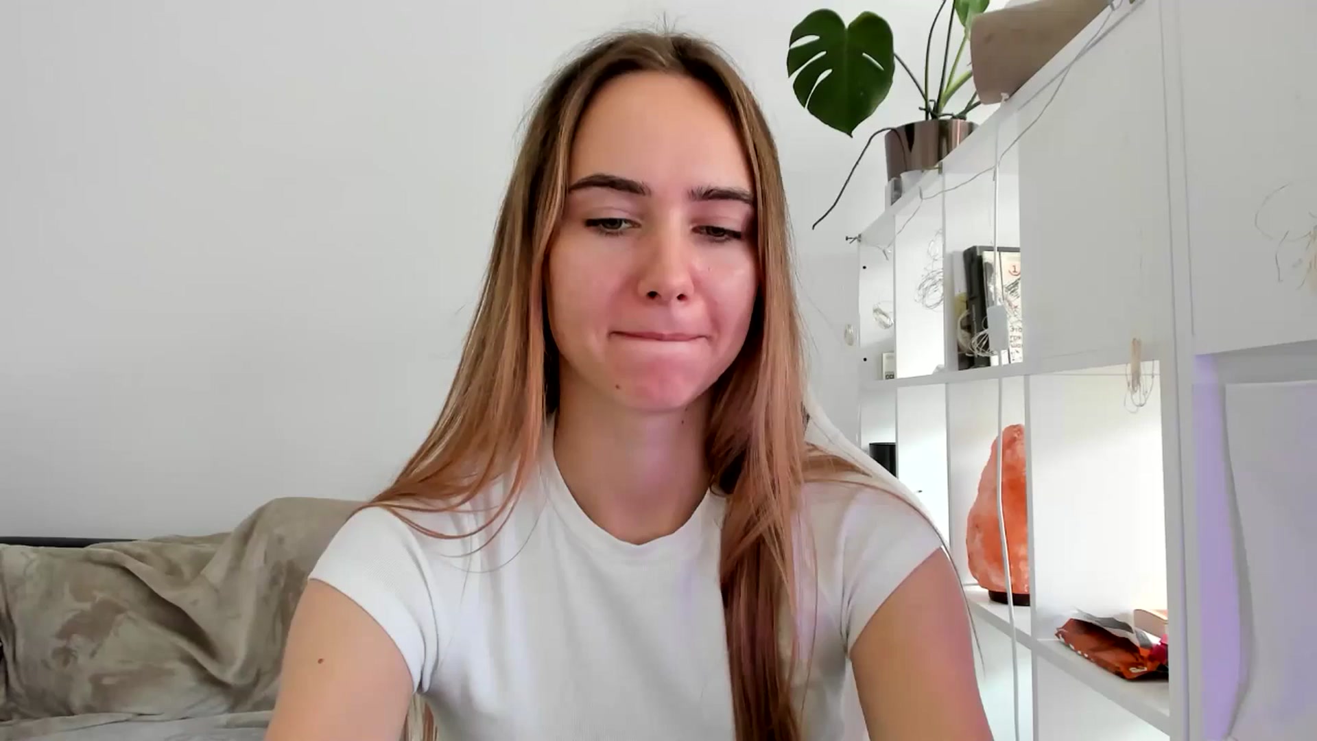 OhAlisa video thumbnail