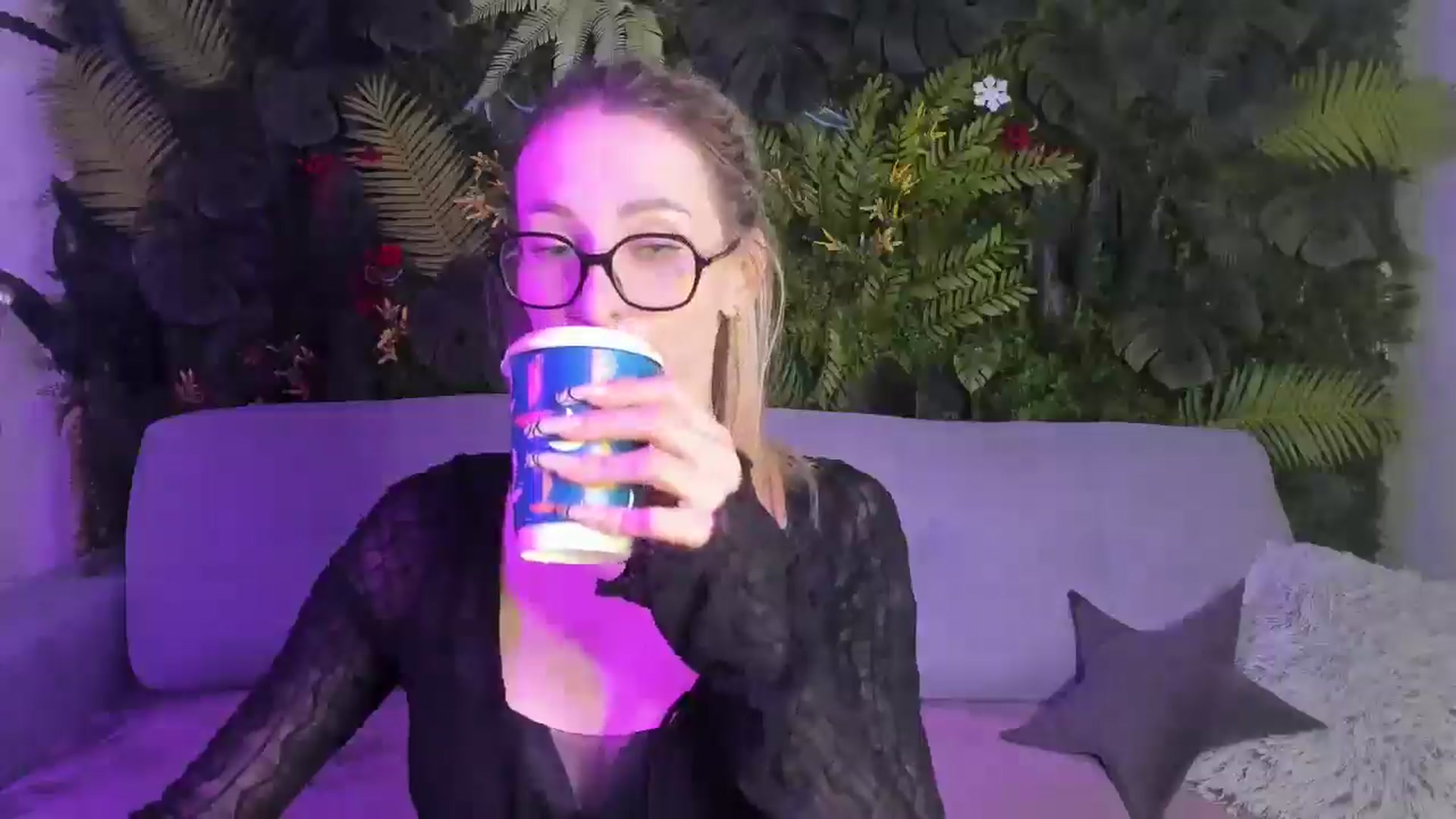Horny_Blond video thumbnail